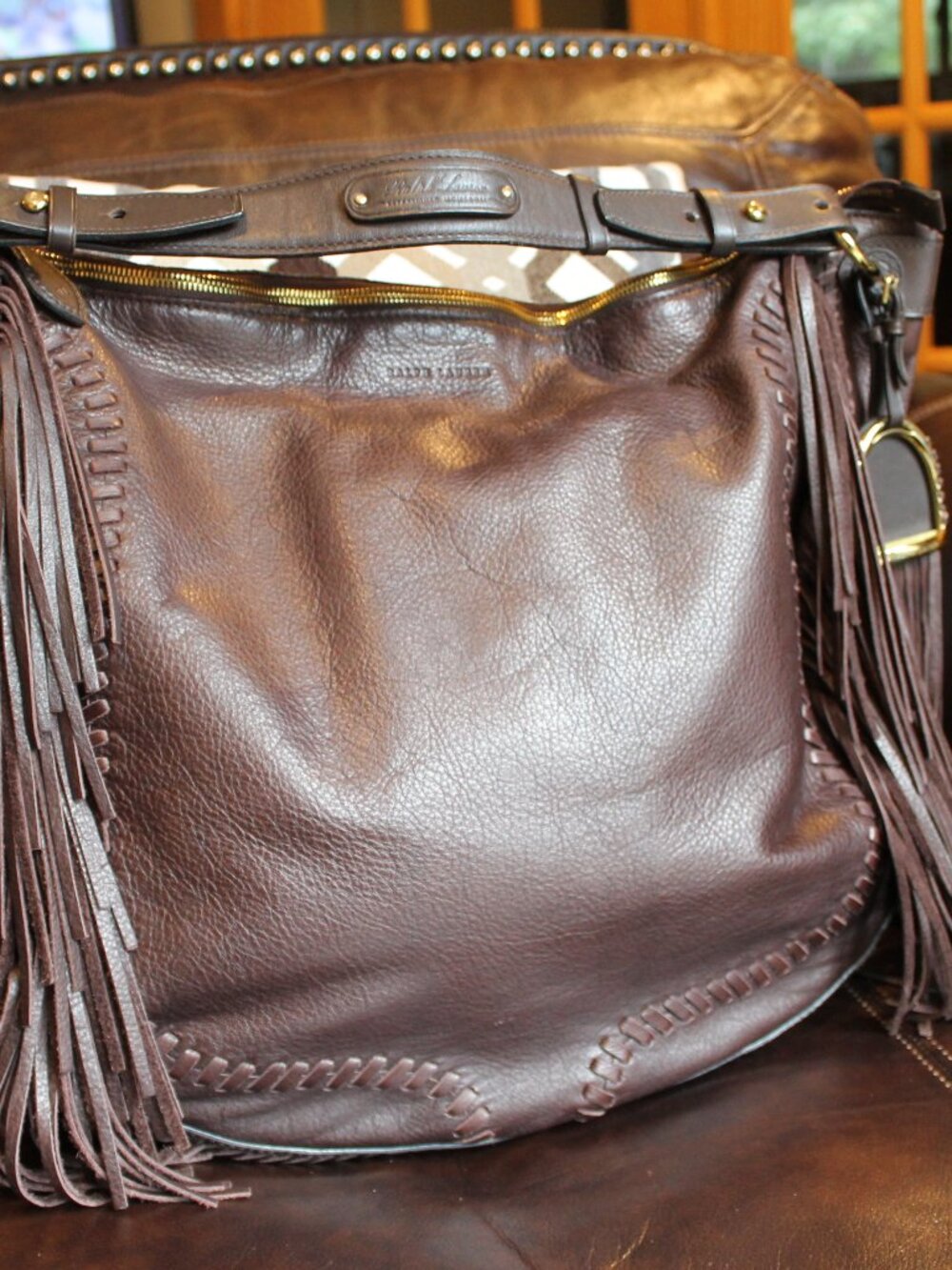 Ralph Lauren leather fringe & whipstitch hobo shoulder bag with stirrup charm - Picture 13 of 15